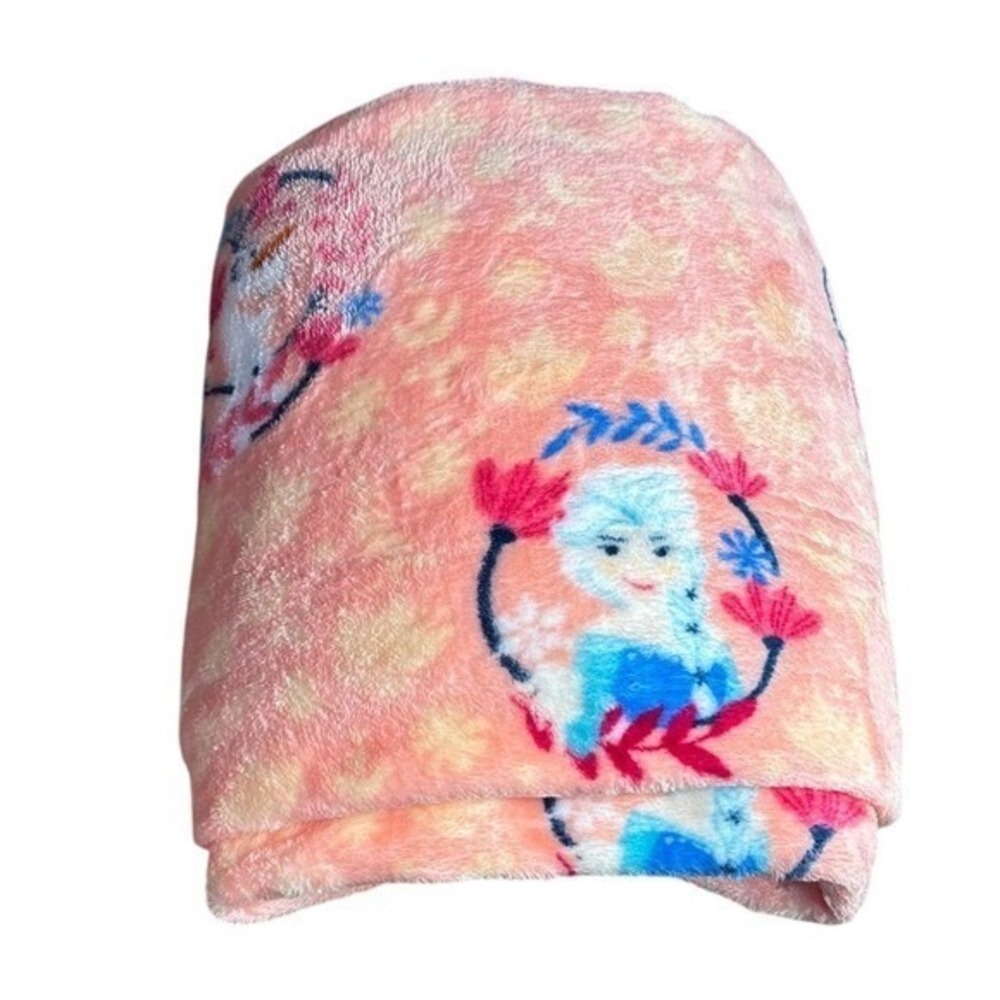 Disney Princess Frozen Pink Plush Throw Blanket Oversized Super Soft 5X6 ft NEW